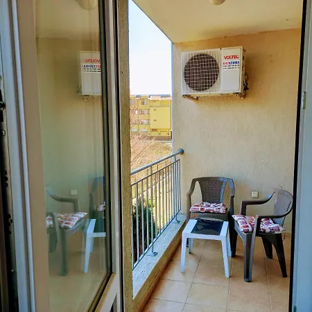 Comfort 3 Butterfly Apartment *